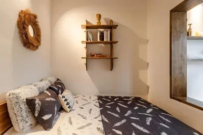Sunny Old Quarter Apartment near Train Street - Big Balcony, Kitchen- Self Check-in – Photos 11